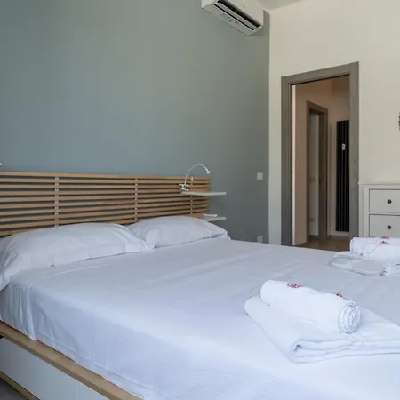 Penthouse With Panoramic Terrace -3 Min To Metro A Apartment Rome
